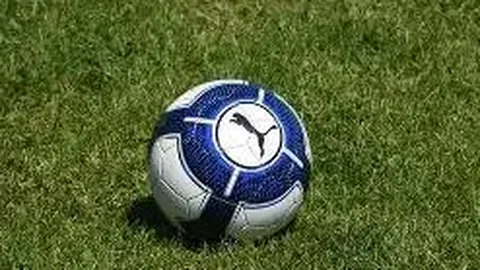 穆迪状态起伏，得分篮板双低，三分线外表现惨淡